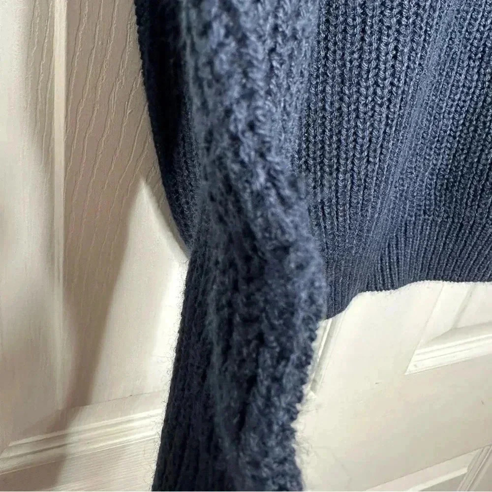 Bluenotes Cable knit Sweater Crewneck Chevron Red, White, & Blue Size Medium - Picture 6 of 16